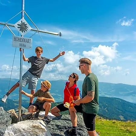 ホテル Alpengasthof Hochegger